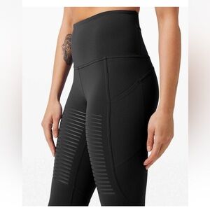 Lululemon Rogue Renegade Tight